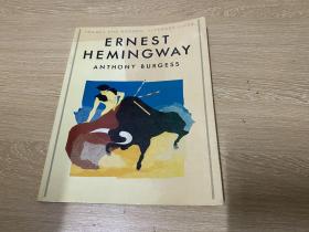 Ernest Hemingway and His World    安东尼·伯吉斯《海明威及其世界》，作家写作家，角度就是不一样，和1984一样已成为专有名词的《发条橙子》作者写《战地春梦》作者，多插图，16开。董桥：比如海明威，一个句子改来改去好辛苦。在我看来，我的老天，英文居然可以写成这样。
