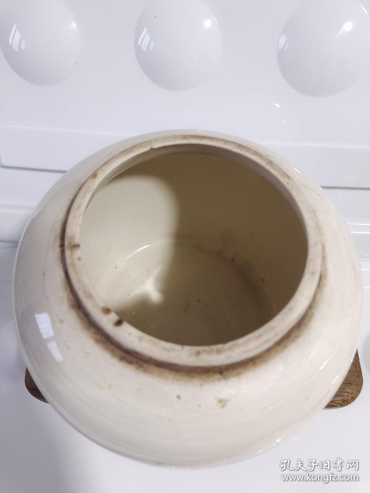 民国瓷器素白罐子很漂亮