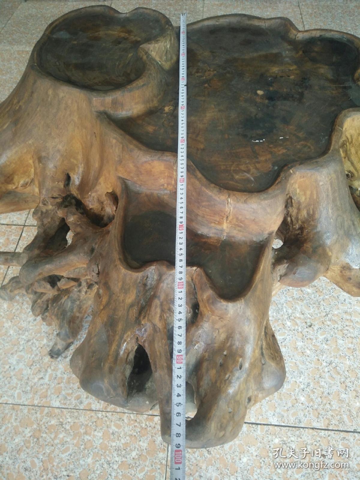 老榆木根雕大茶台,尺寸大,造型独特,茶楼会所酒店可直接使用