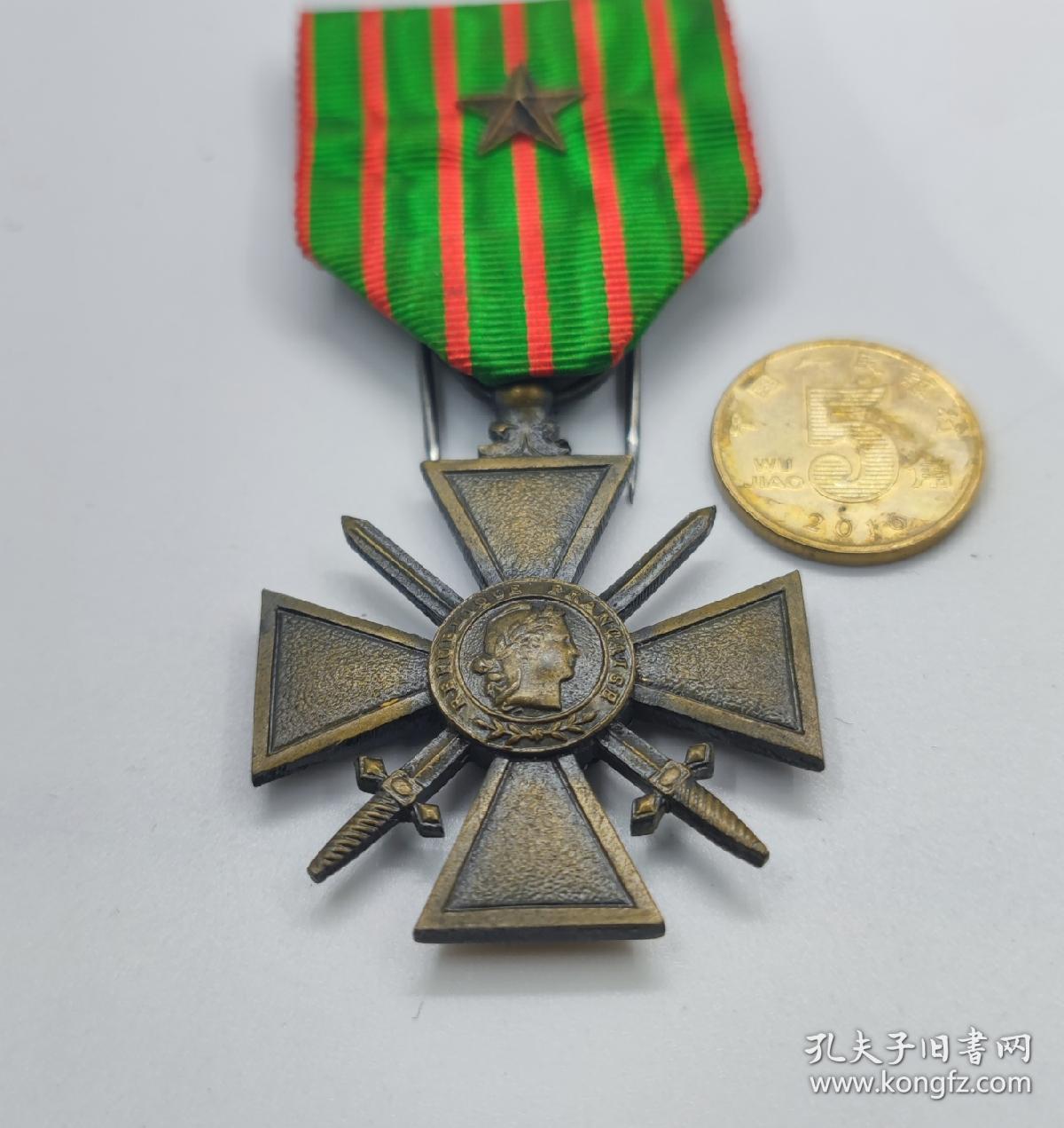 保真法国一战战争十字奖章