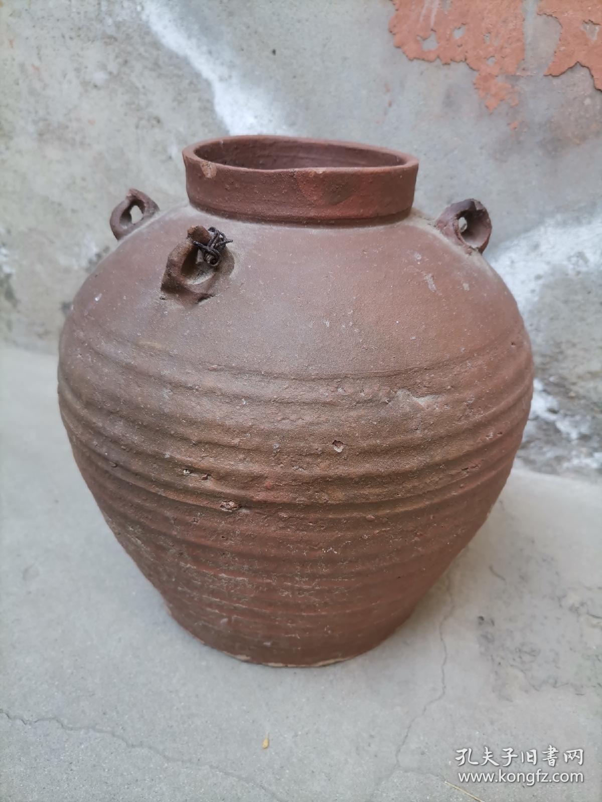 四系红陶罐