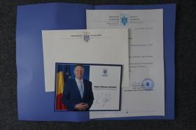 110s13 现任罗马尼亚总统 国家元首 罗马尼亚著名政治家—克劳斯·约翰尼斯（Klaus Iohannis）亲笔签名 印刷照片1张(18*13厘米) 附赠回函实寄封