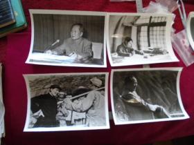 32开伟大领袖毛主席永远活在我们心中黑白照片40张