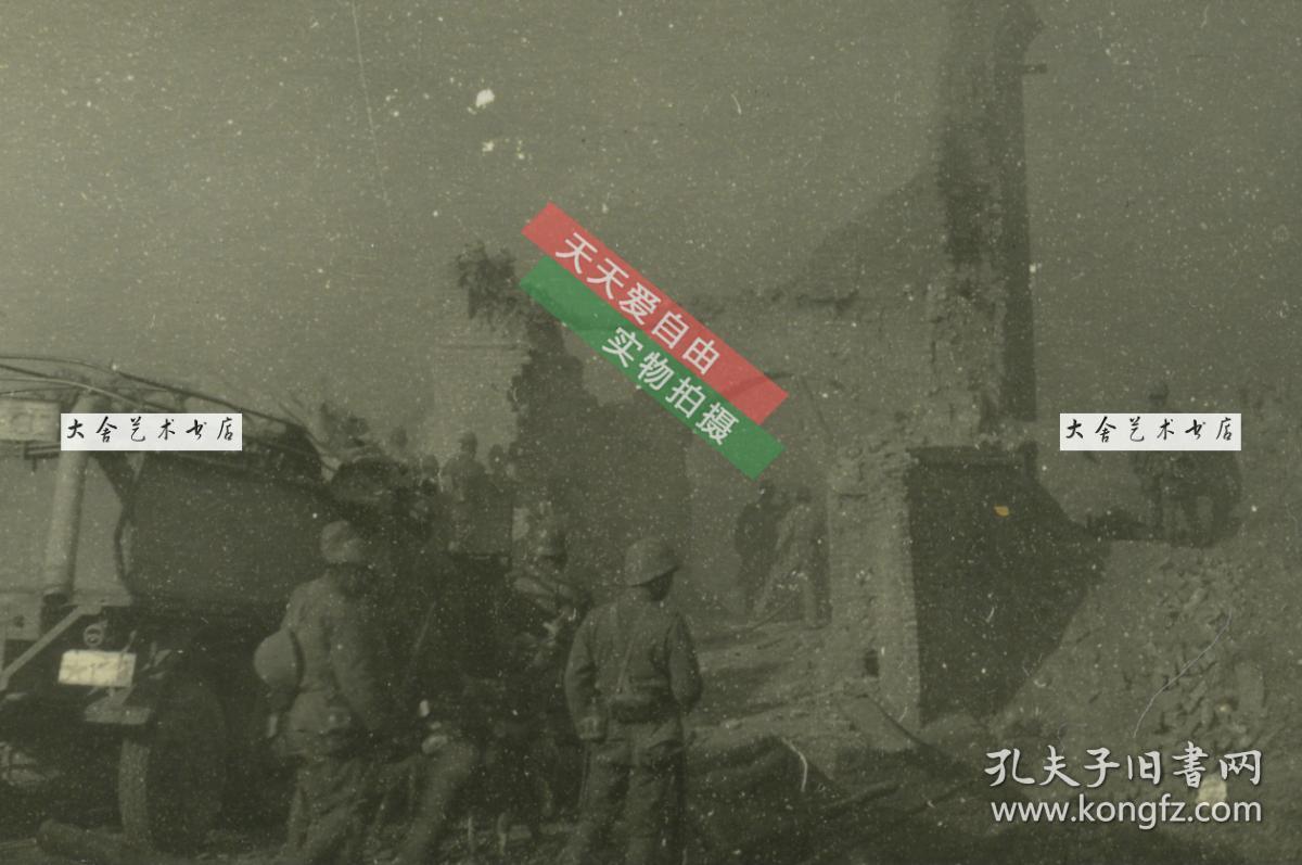 民国1938年日军入侵徐州,睢宁城南门被烧毁后的老照片