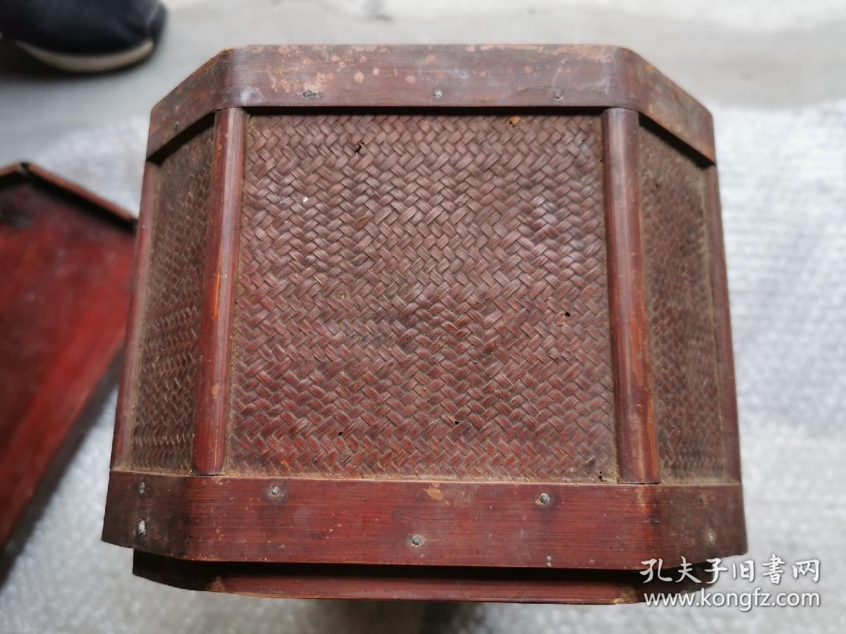 清代竹编八角老盒子 老书箱 保存族谱 线装书用的