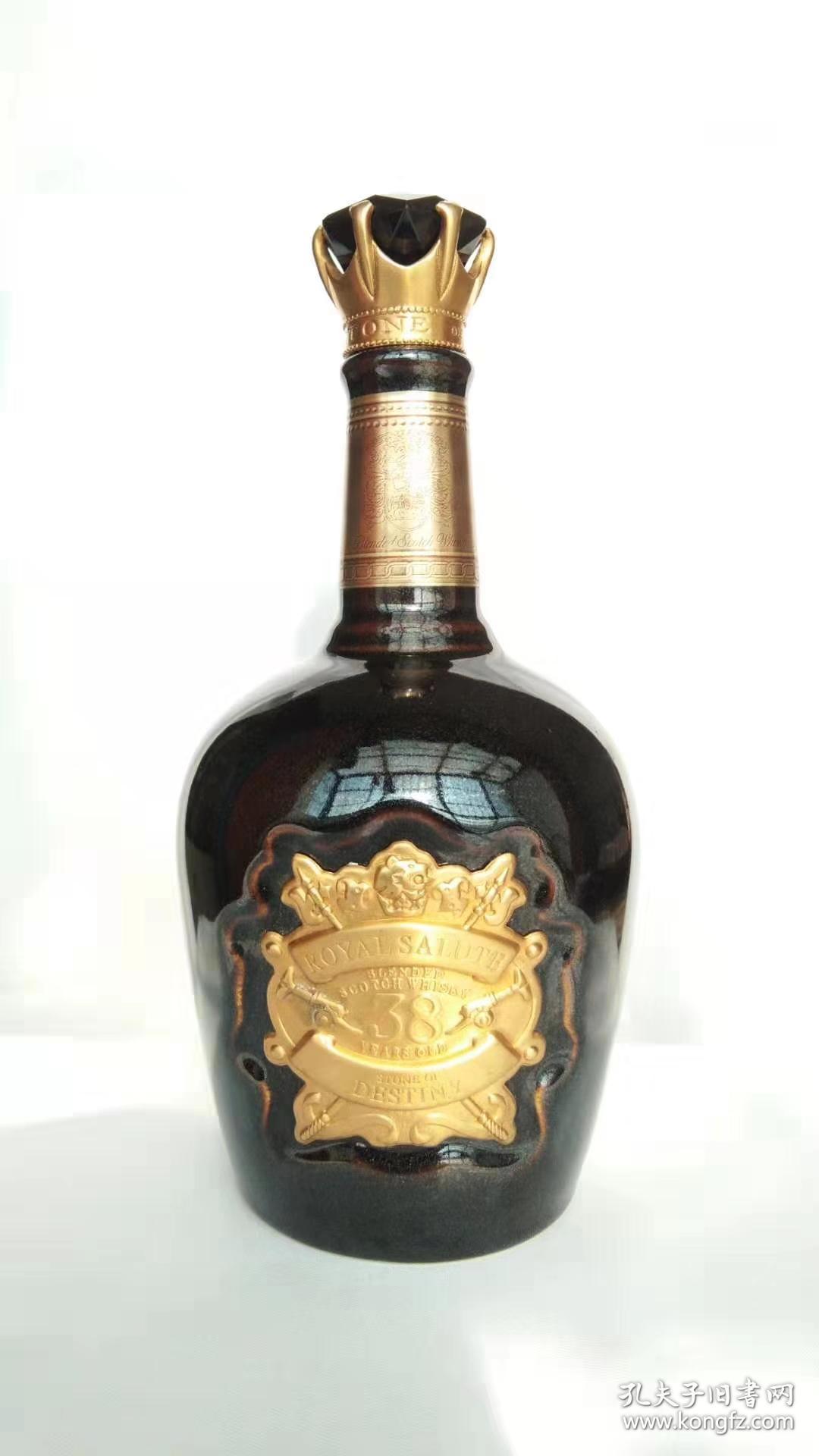 皇家礼炮38年酒瓶