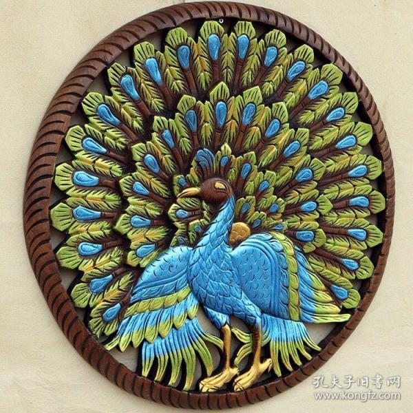 泰国柚木手工雕刻特色彩色孔雀墙壁雕花板挂饰