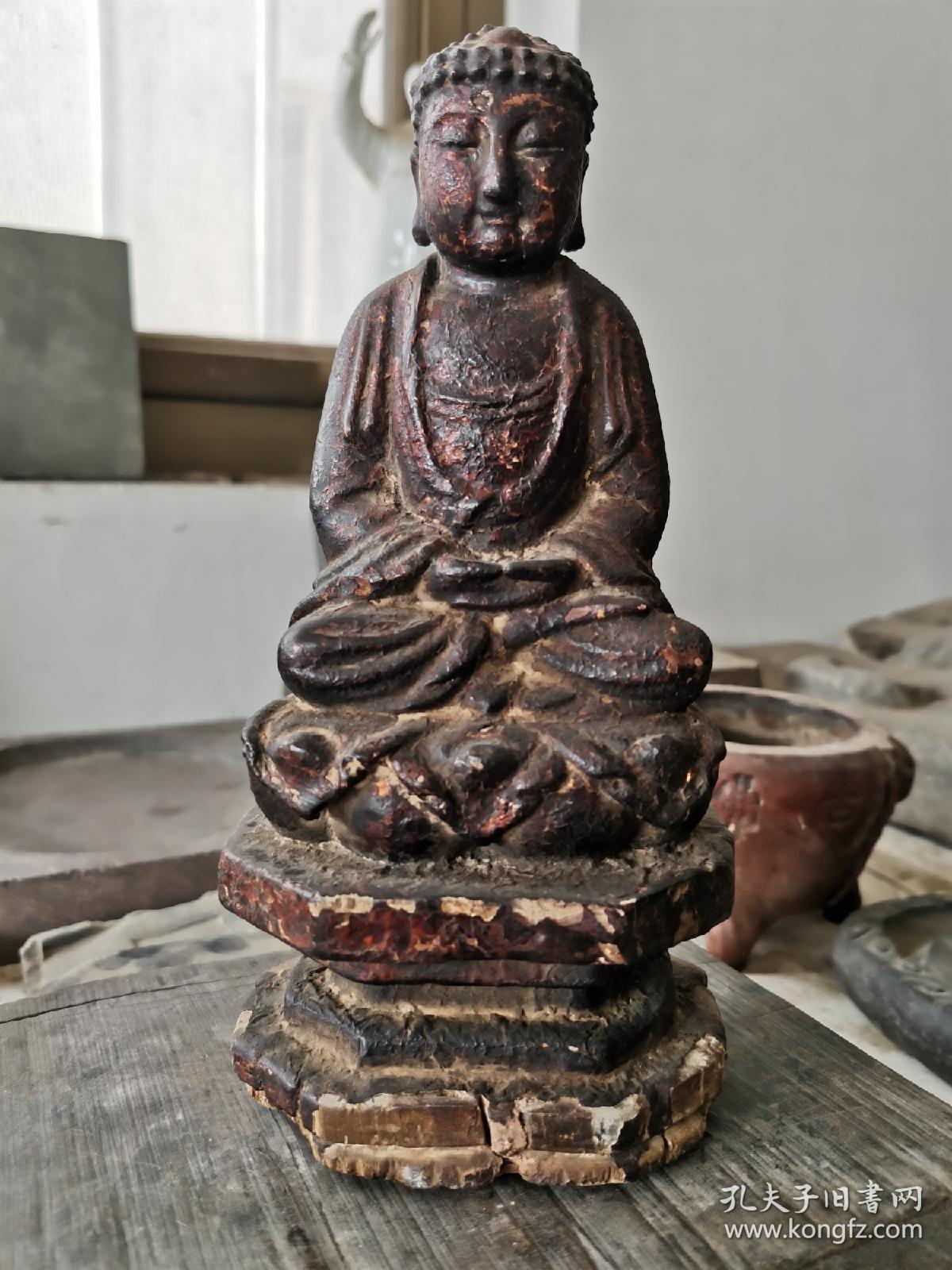 老木雕造像系列:漆金坐财神550 彩绘高台红脸关公1350 彩绘土地公公