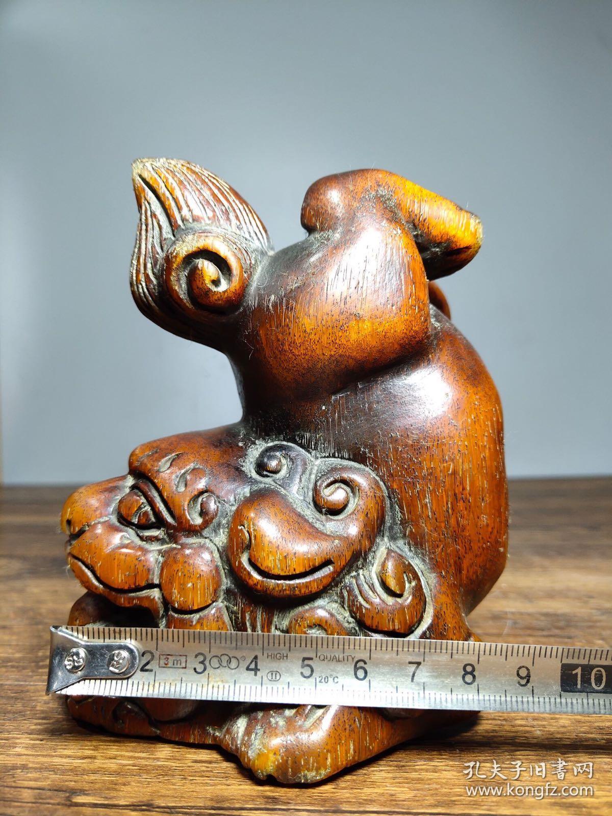 旧藏老牛角雕刻招财貔貅瑞兽镇宅摆件高12.5厘米长11.