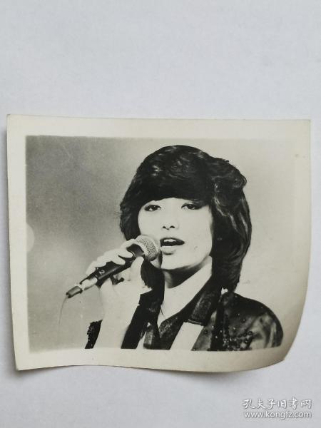 日本著名明星山口百惠.