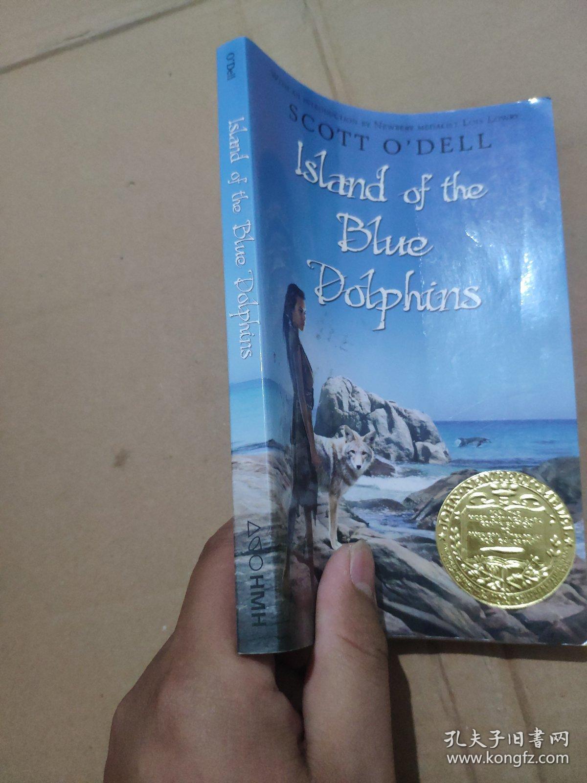 island of the blue dolphins 蓝色的海豚岛
