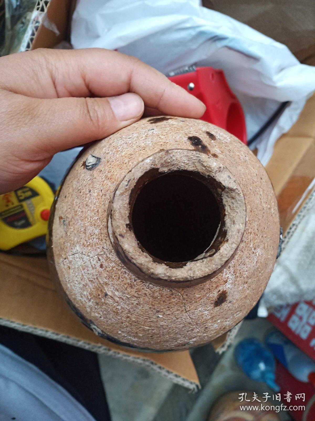 辽金元鸡腿瓶一个包真包老有裂品相不好但有极高的历史研究价值造型