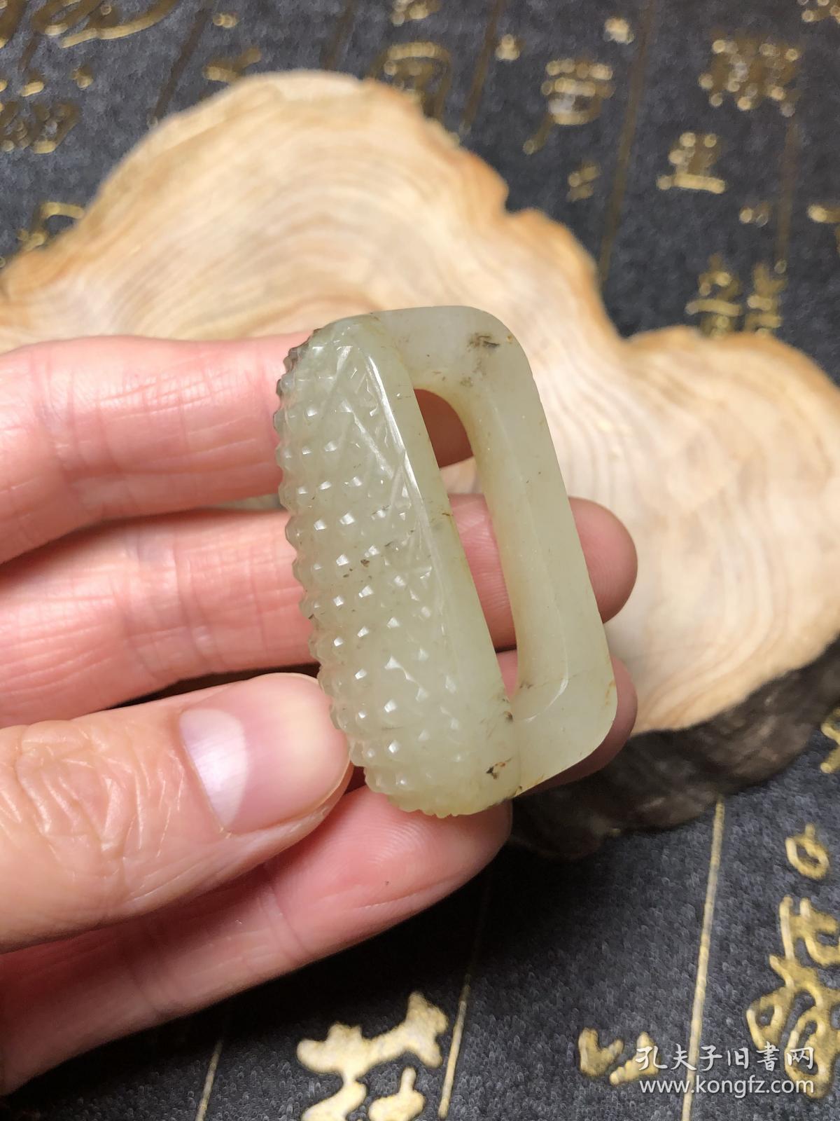 古玉老玉老物件玉器收藏品和田玉乳钉纹皮带扣