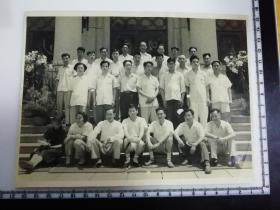 原国家民委专家张红、段星光旧藏老照片1张  1956-1957年度北京市委党校第十五部全体学员毕业合影