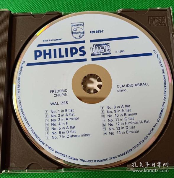 1982年8月17号出版由克劳迪奥·阿劳录制的《肖邦华尔兹》.