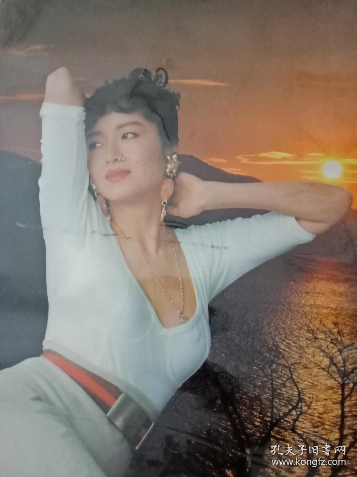 1992年挂历 74x59明星 张曼玉 利智等