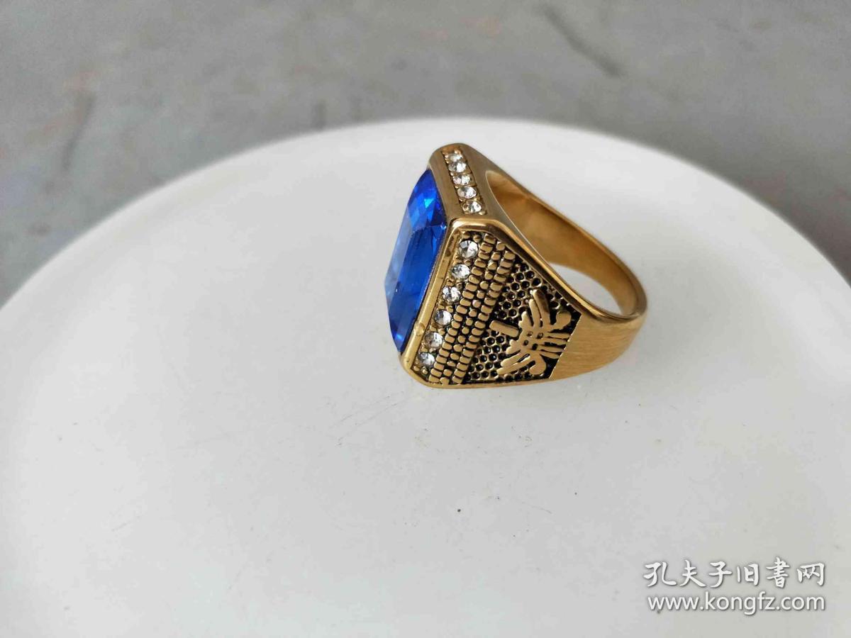 乡下收的清代天然老凤祥18k蓝宝石戒指