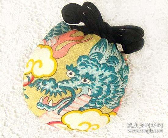 东京直邮包ems运费 和服之美 手工之精 高调华丽龙图案锦囊根付袋 取材古代锦纱和服 私人订制 独一无二 孔夫子旧书网