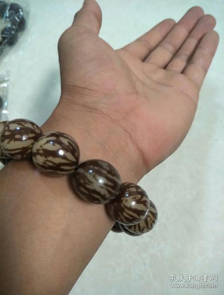 举报 尺寸:  1 × 1 cm 尺寸: 1 × 1 cm 售价