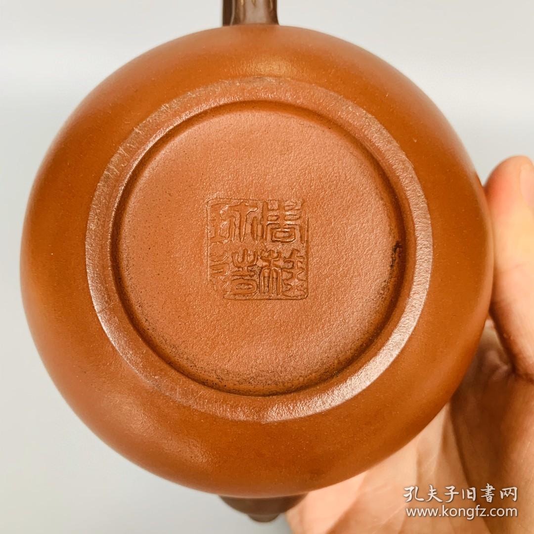 周桂珍制 双色八卦紫砂壶