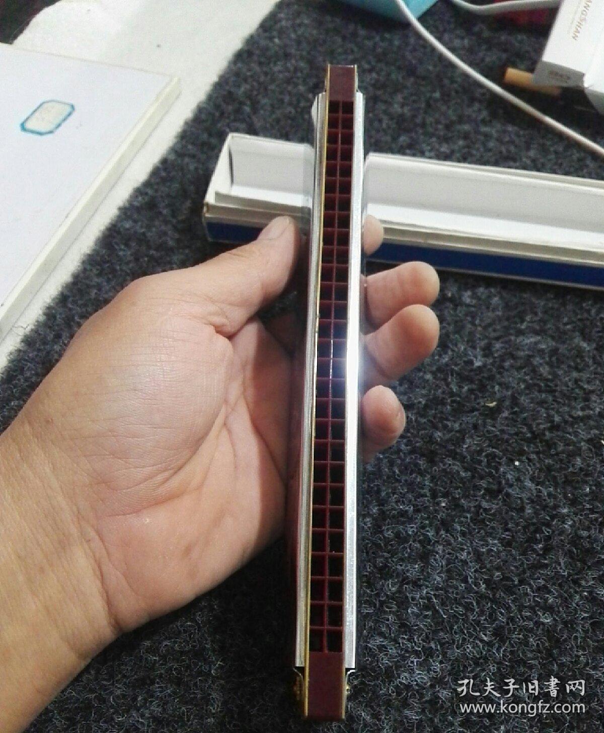 口琴 上海牌28孔宽音域上海口琴总厂