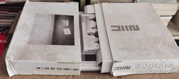 U2乐队 No Line on the Horizon cd（光盘+书）