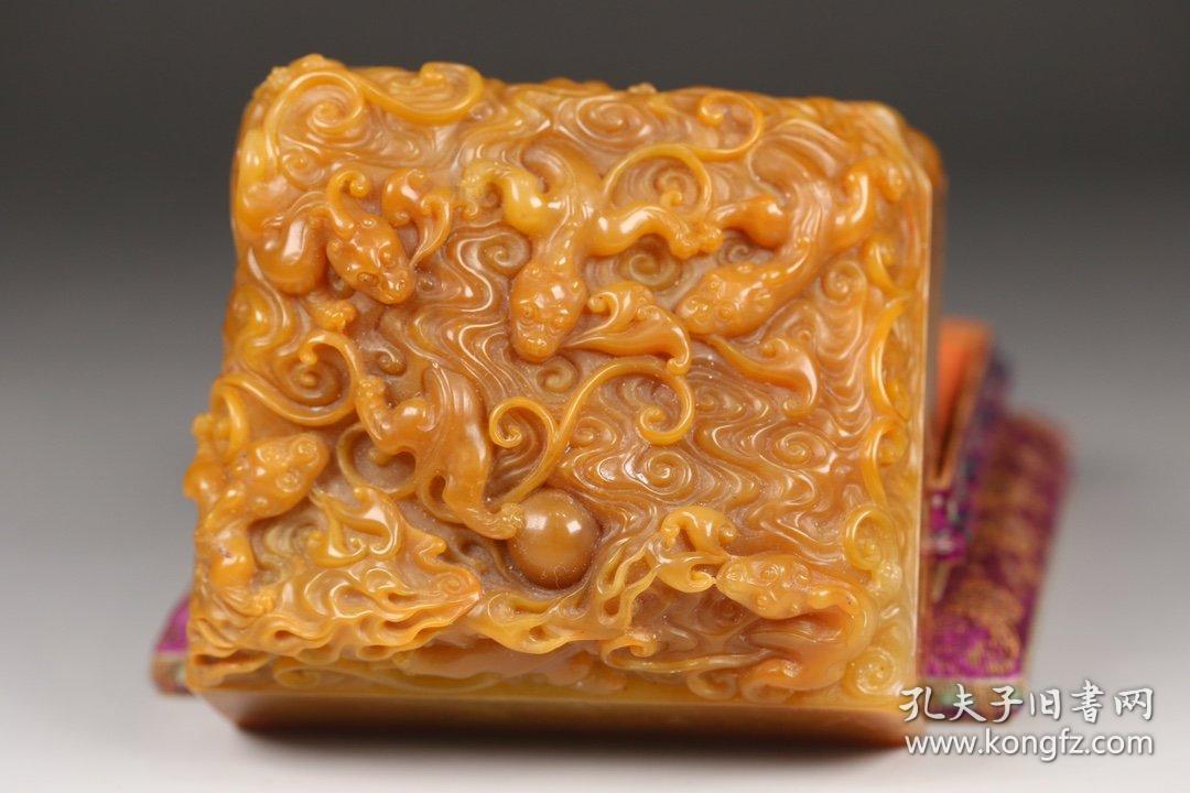 旧藏,"御赐和硕怡亲王宝"寿山田黄五龙戏珠印章