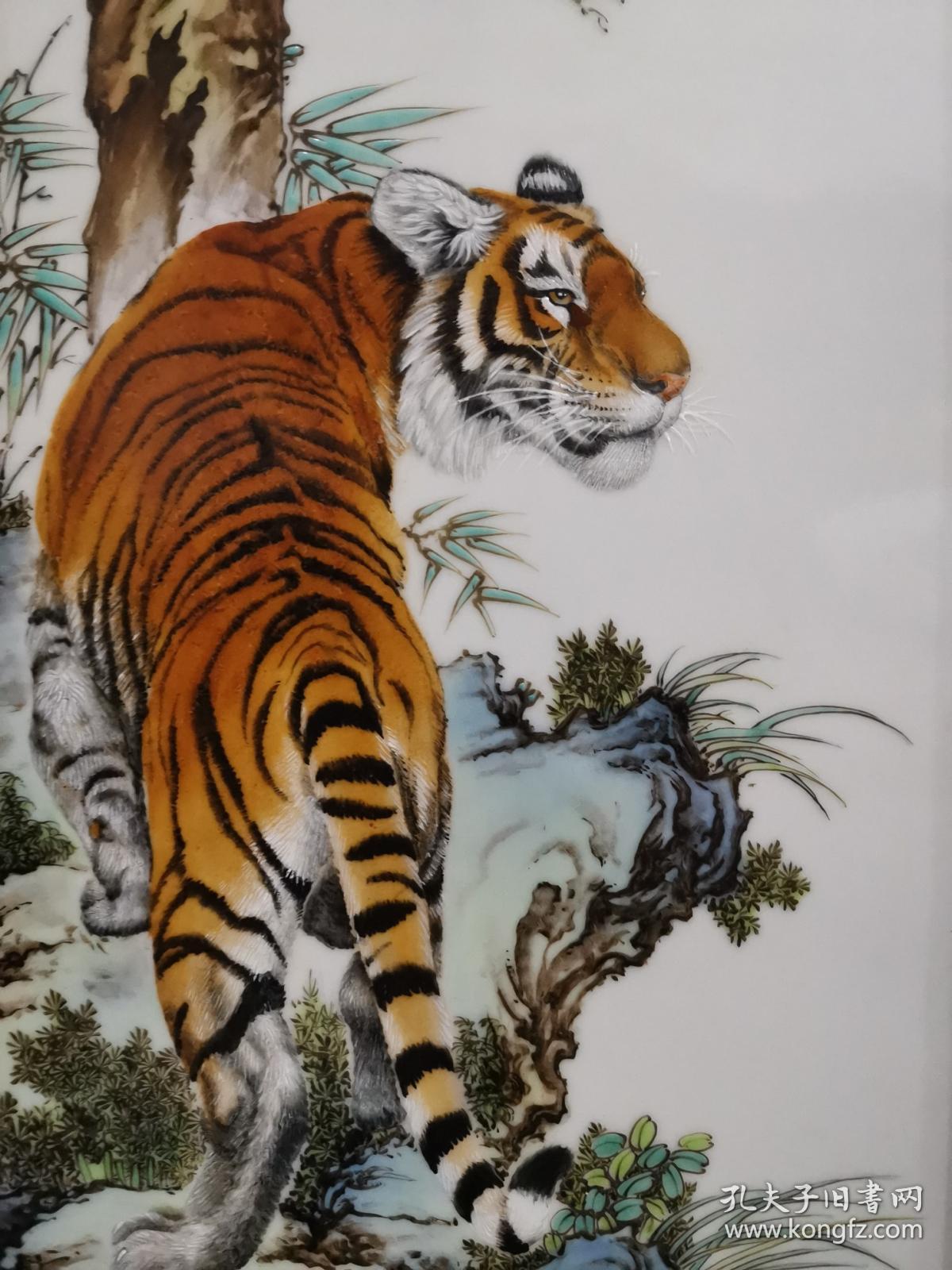 旧藏 名家"毕渊明"粉彩老虎瓷板画四条屏, 尺寸:高81cm宽28cm.