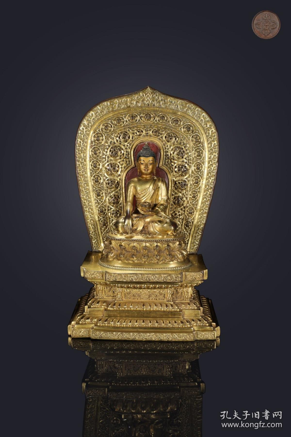 清 精铸铜胎鎏金释迦牟尼佛坐像 【规格】高32cm 长21cm 宽13cm 重4.