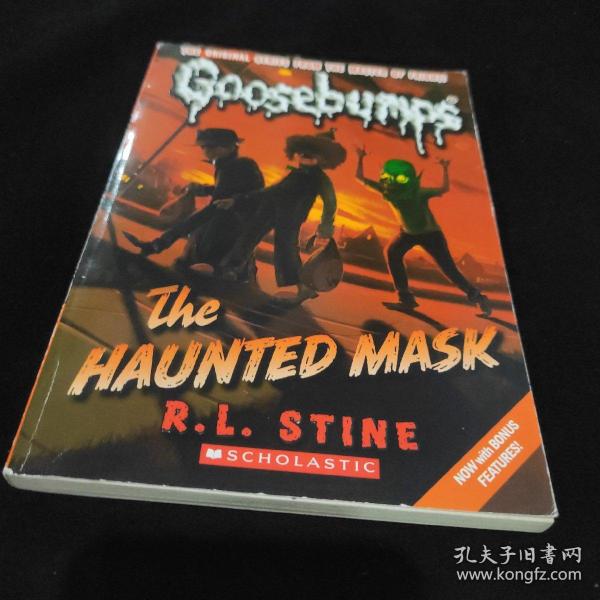 Classic Goosebumps #04: The Haunted Mask  鸡皮疙瘩经典故事系列#4：惊悚面具  