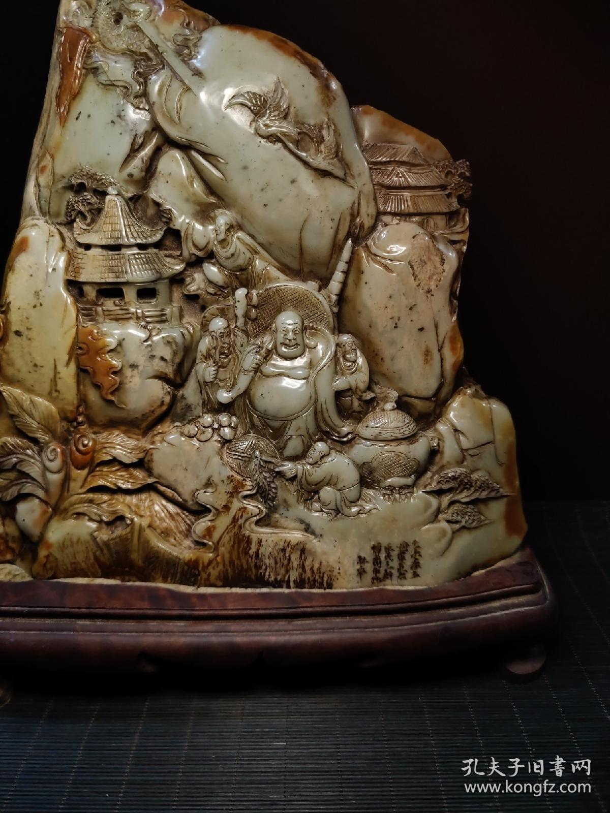 旧藏珍品 寿山石极品天蓝冻摆件大清著名雕刻家 林皋 之藏品 取材上乘天蓝冻原石 色泽鲜艳饱满 机理细腻油润 雕工精湛一流 石身手工精雕罗汉图罗汉形态各异 栩栩如生 包浆醇厚自然 实属收藏珍品 品名 罗汉图 旧藏珍品 寿山石极品天蓝冻摆件大清著名雕刻家 林皋 之藏品 取材上乘天蓝冻原石 色泽鲜艳饱满 机理细腻油润 雕工精湛一流 石身手工精雕罗汉图罗汉形态各异 栩栩如生 包浆醇厚自然 实属收藏珍品 品名 罗汉图