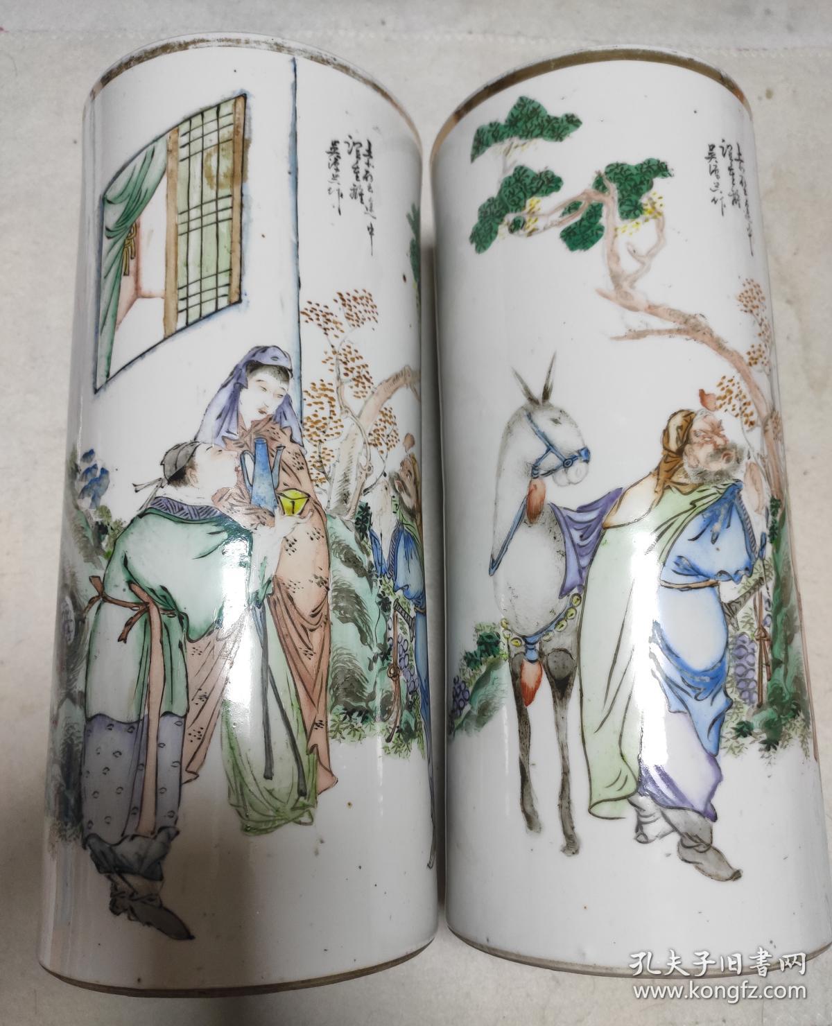 民国吴少峰浅绛人物帽筒一对