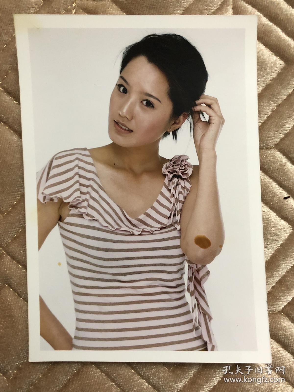 舞蹈演员 陈婷(张艺谋第二任妻子)原版老照片一枚