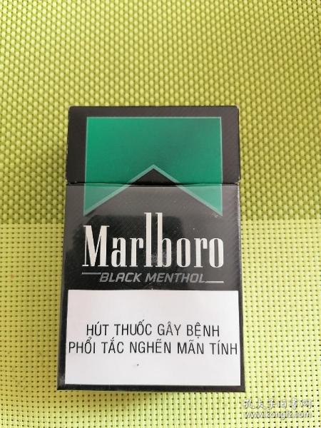 外国国外版绿色万宝路硬壳空香烟盒旧老烟标3d少见罕见marlboro