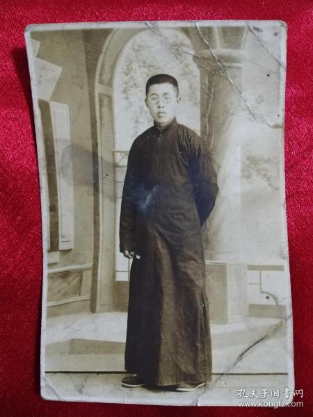 作者:不详 出版时间:40年代 (1940-1948) 装帧:其他 灵芝格书屋 天津