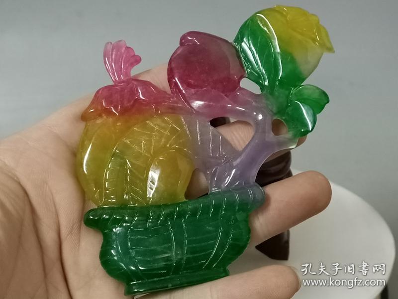 乡下收的冰种彩色翡翠摆件.0.