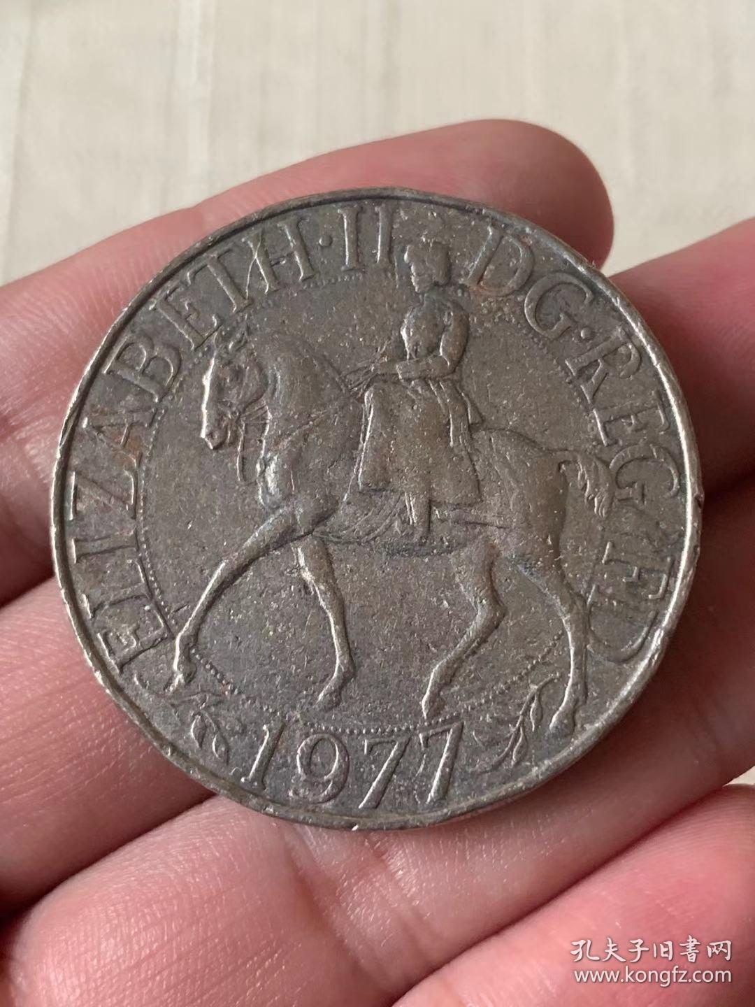 英国1977年女王登基25周年纪念 38mm克朗币 实物拍摄 一物一图 品相