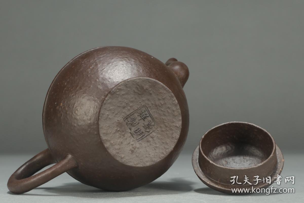 现代:"葛明祥"紫砂弦纹壶