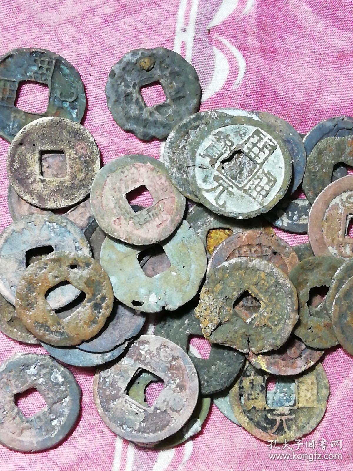 老铜钱,残破品.