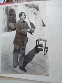 老照片【毛主席1942年在延安给干部作报告 】吴印咸摄