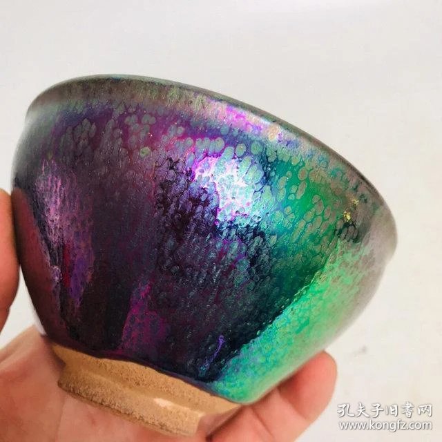 宋建窑七彩油滴盏