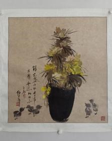 保真书画，我国著名主持人，演员，作家倪萍国画佳作《鲜花盛开的季节》一幅，尺寸86×80.5cm。
