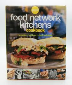 Food Network Kitchens Cookbook 英文原版-《美食网络杂志菜谱》