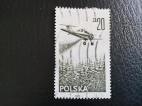 波兰邮票（航空）：1977年现代航空 1枚
