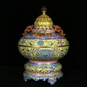 清乾隆黄地珐琅彩描金三节果盒