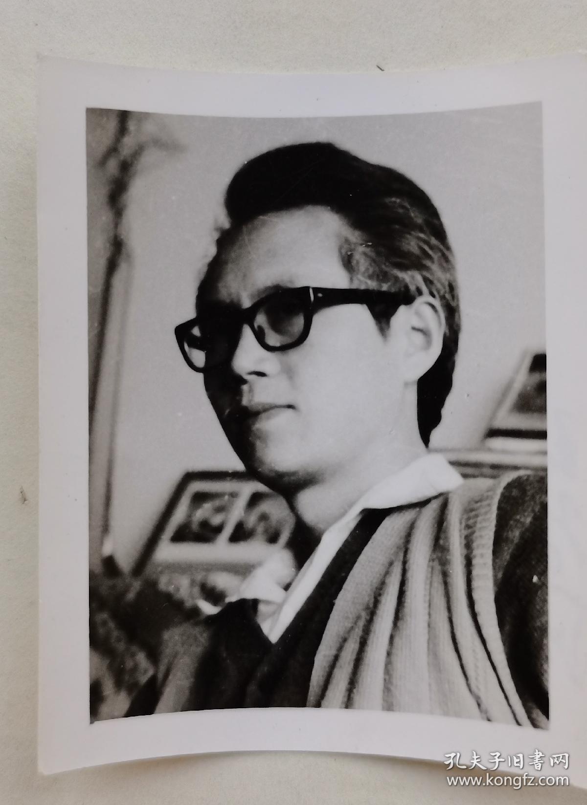 王为政著名画家中国美术家协会会员中国作家协会会员北京画院国家一级