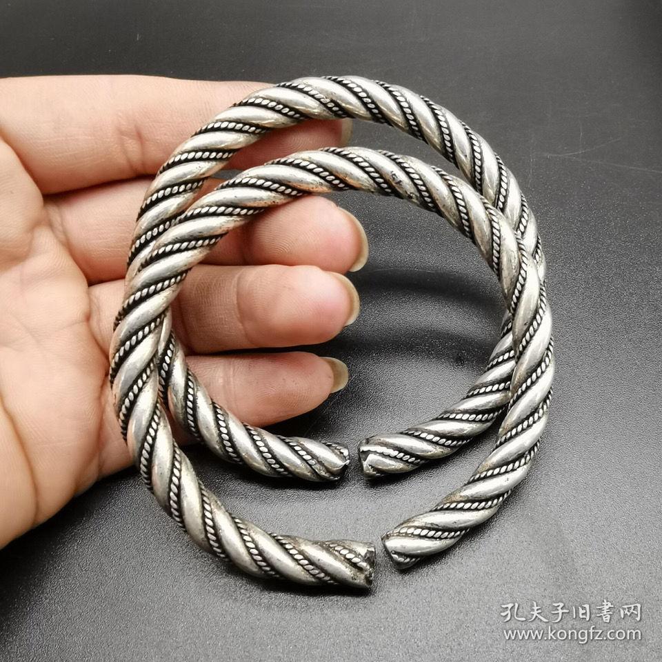 古玩老银器老银匠首饰银手镯手工扭丝麻花圆条白铜转运镯子一对