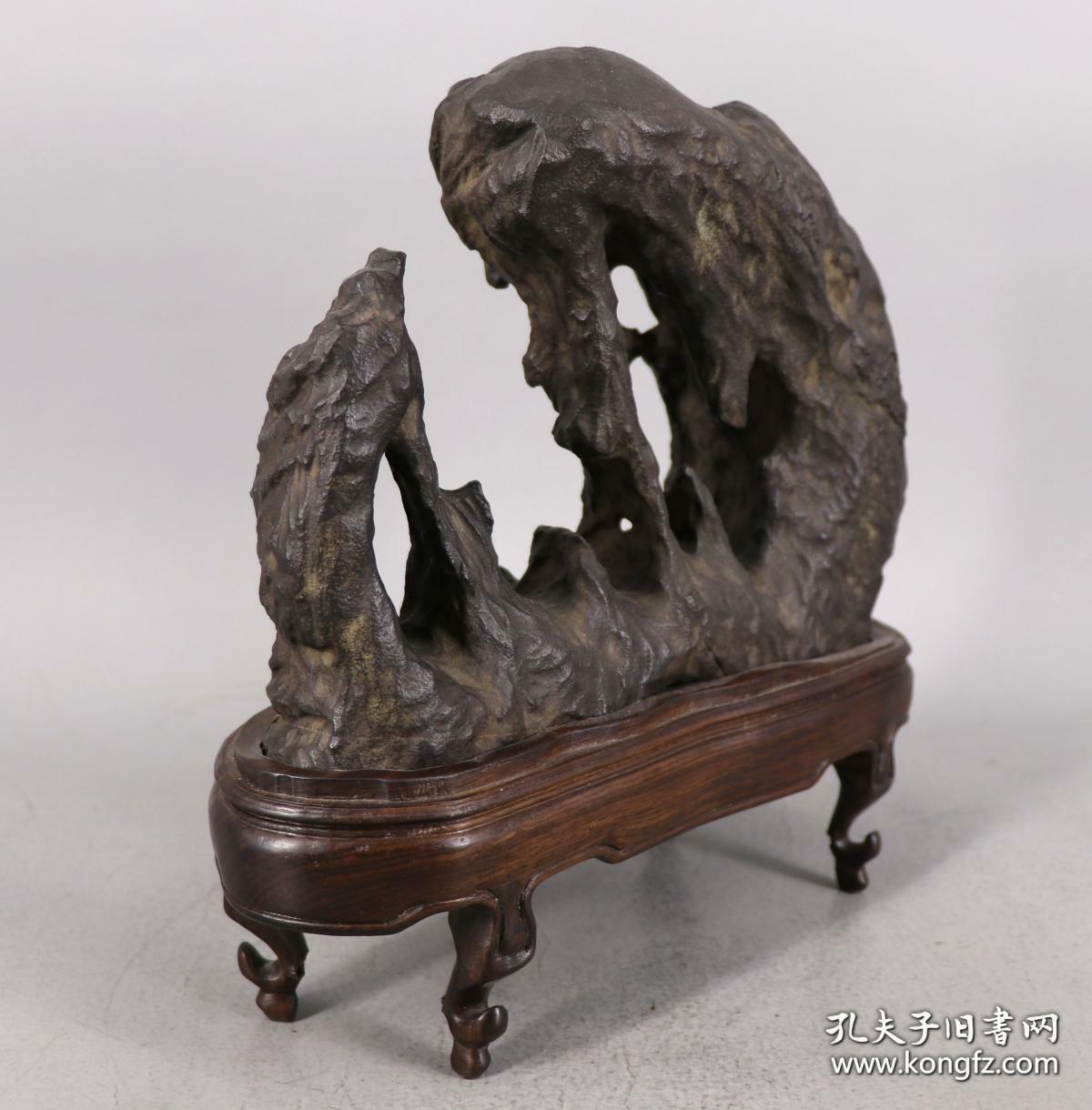 包浆 纯天然"灵璧石"》"灵璧石"形成于晚元古代震旦纪期间(距今约8-4