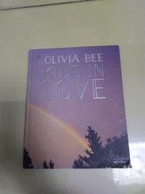 Olivia Bee  奥利维亚·比：恋爱中的孩子
