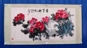 大写意花卉一幅，名头自查。纸本镜片，尺寸137x68cm，创作年代：辛巳年（2001年）。